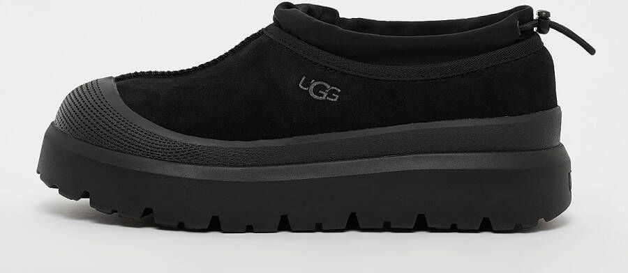 Ugg Tasman Weather Hybrid in zwart formaten: 44