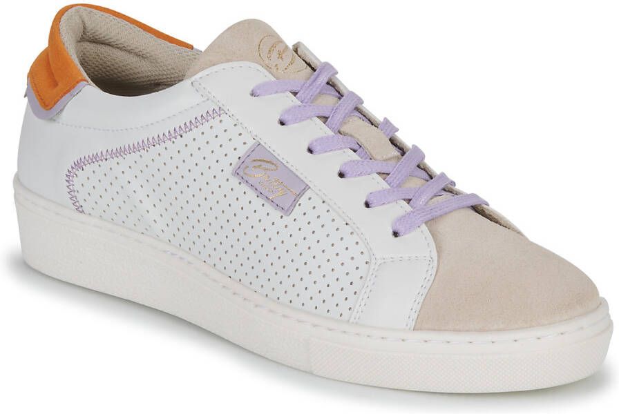 Betty London Lage Sneakers SANDRA