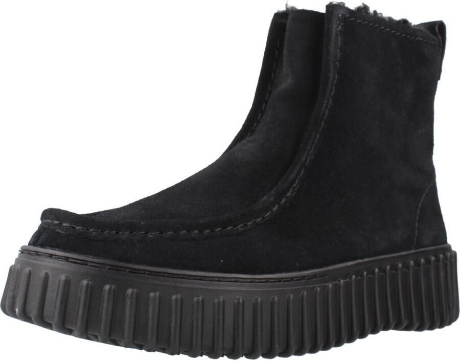 Clarks Winterlaarzen Torhill Cozy Plateauzolen met modieuze siernaad