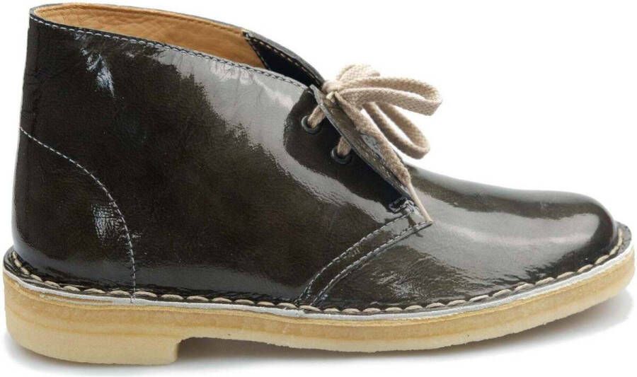 Clarks Enkellaarzen Desert Boot