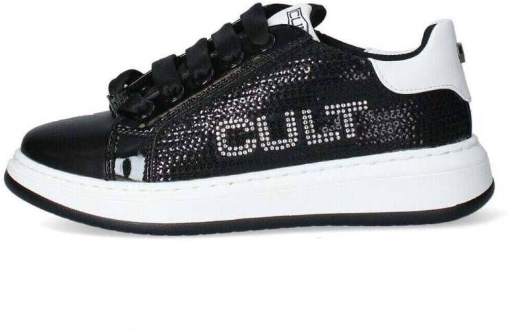 Cult Young Sneakers