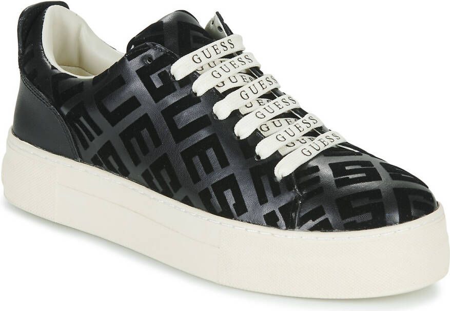 Guess Lage Sneakers GIAA3