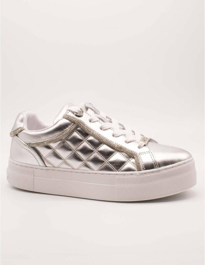 Guess Sneakers