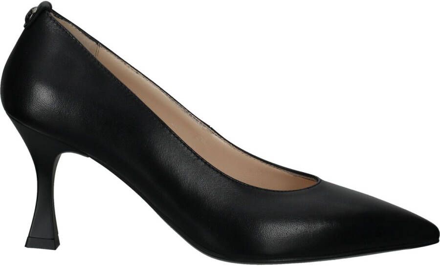 NeroGiardini Pumps