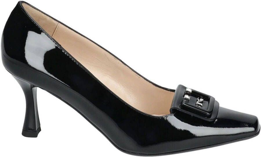 NeroGiardini Pumps