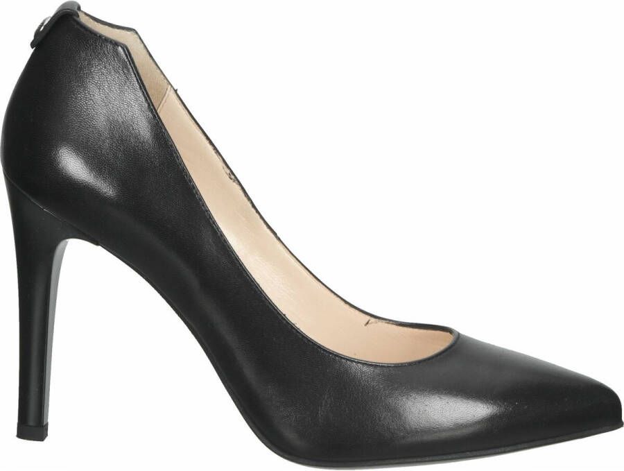 NeroGiardini Pumps