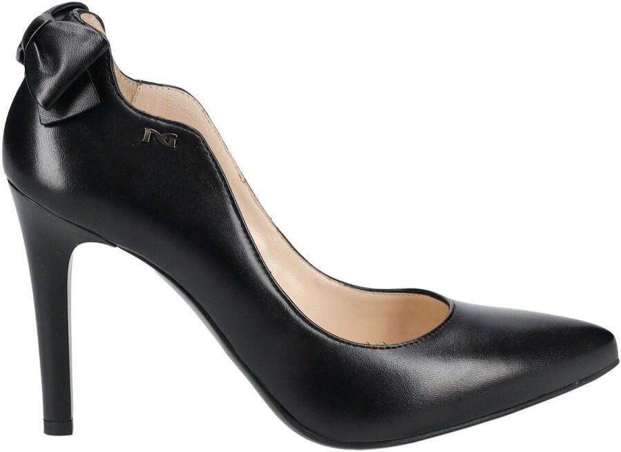 NeroGiardini Pumps