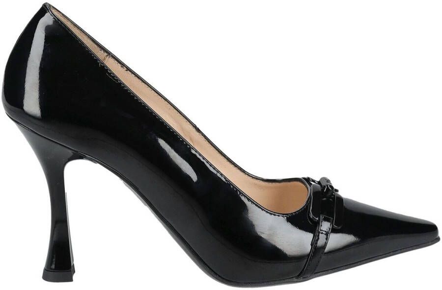 NeroGiardini Pumps