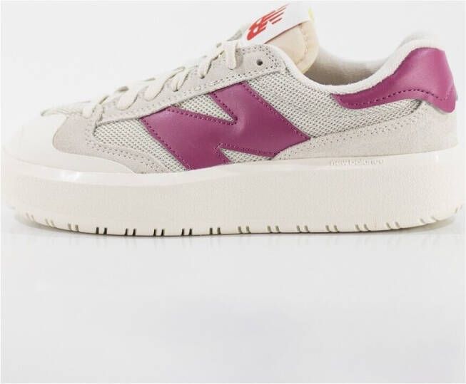 New Balance Stijlvolle Sneakers White Dames