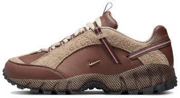 Nike Sneakers Air Humara LX Jacquemus Brown