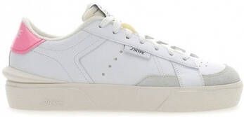 Strype Sneakers