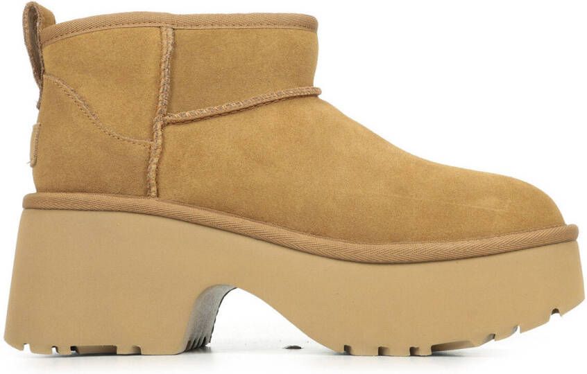 Ugg Laarzen Classic Ultra Mini New Heights