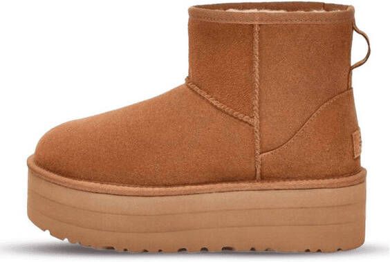 Ugg Wandelschoenen Classic Mini Platform Boot Chestnut