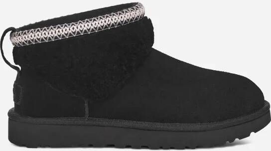 Ugg Classic Ultra Mini Maxi Curly-laars in Black