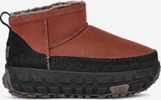 Ugg Venture Daze Ultra Mini-laars in Red Jasper Black