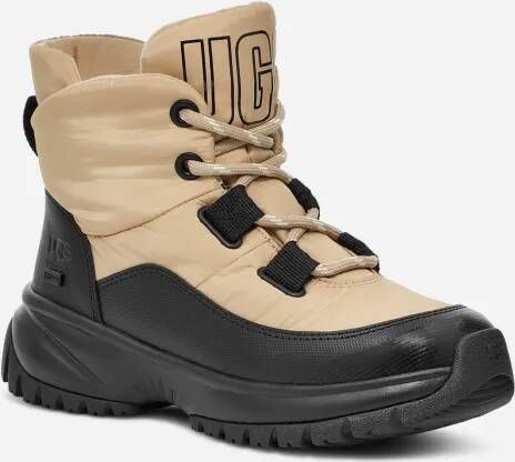 Ugg Yose Puffer-veterlaars in Brown