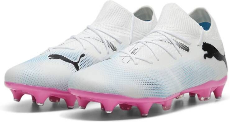 PUMA Future 7 Match IJzeren-Nop Voetbalschoenen (SG) Wit Roze Zwart