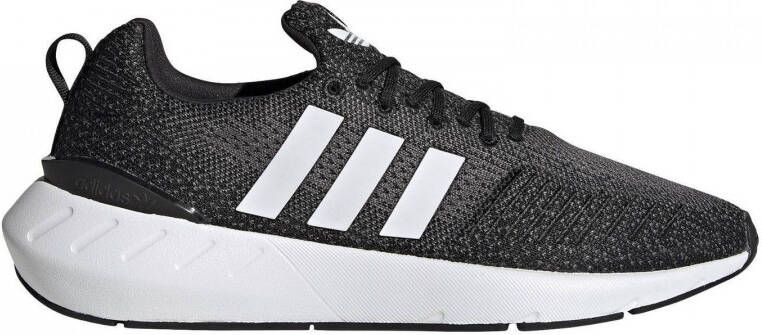 Adidas originals 2024 swift run black/white