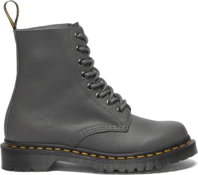 Dr. Martens 241460 Pascal Winter Schoenen grijs