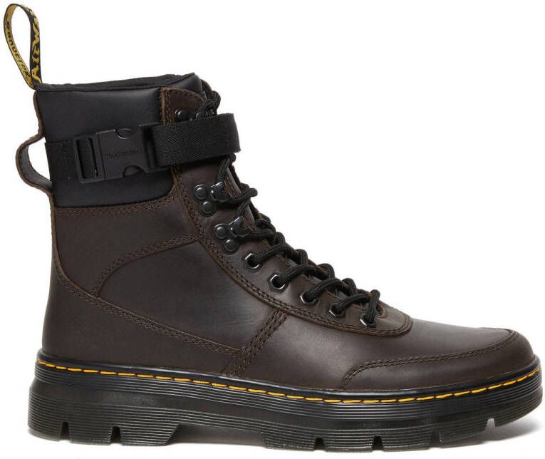 Dr. Martens Combs Tech Leather leren veterboots donkerbruin