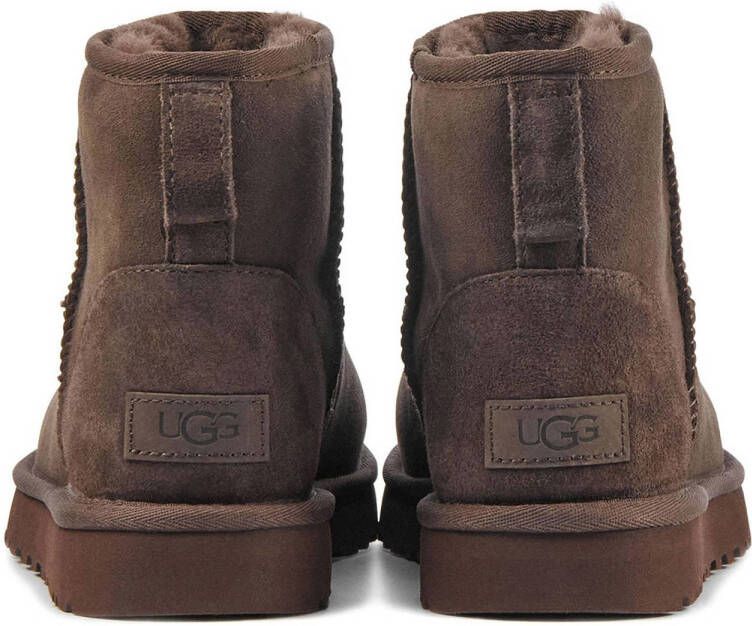 UGG Classic Mini II suède enkelboots donkerbruin