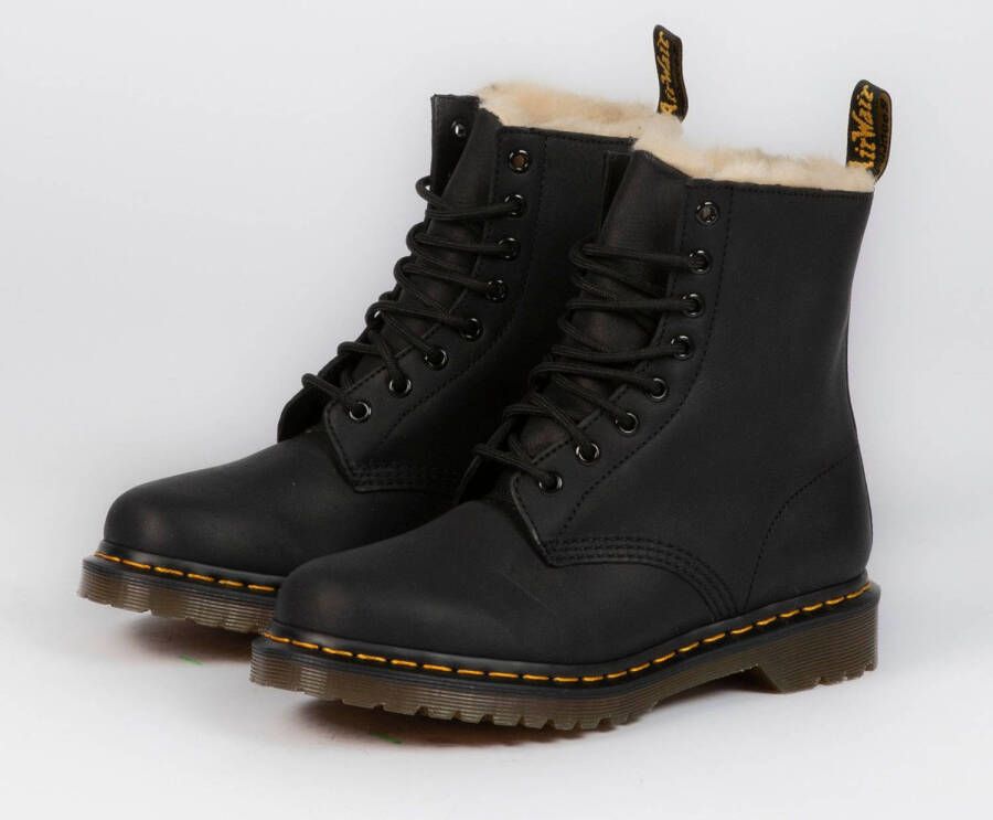 Dr. Martens 1460 Serena Black leren veterboots zwart