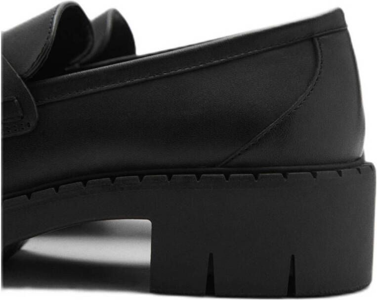 Mango chunky leren loafers zwart