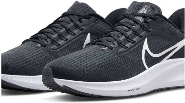 Nike Air Zoom Pegasus 39 hardloopschoenen zwart wit