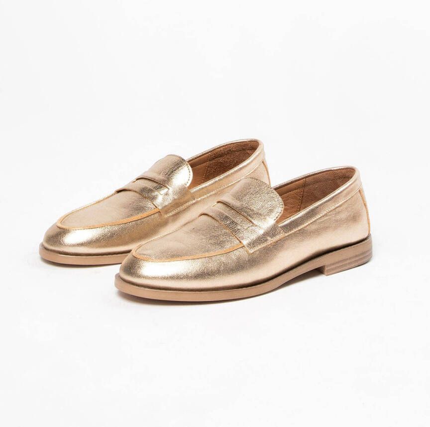 Sacha leren loafers goud