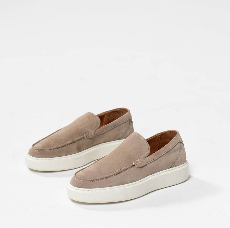 Sacha suède loafers beige