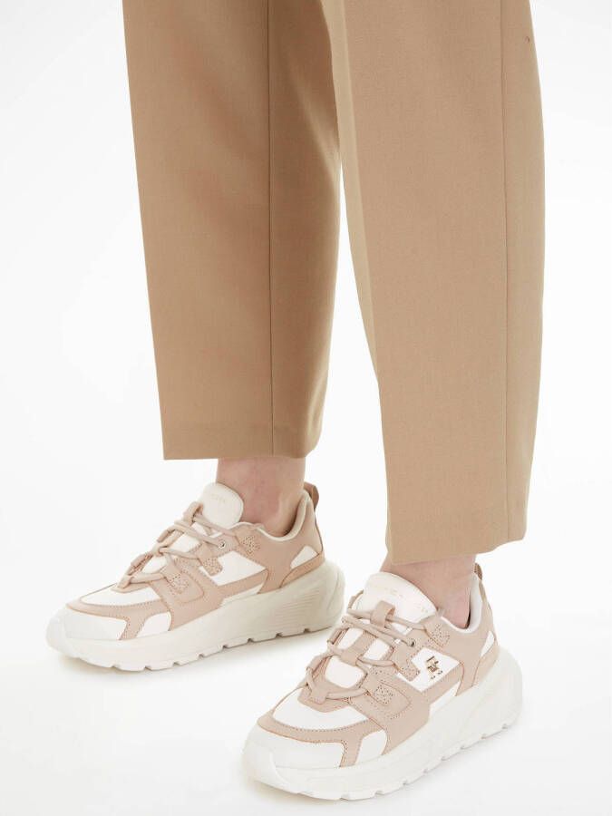 Tommy Hilfiger Sportieve witte vetersneakers met contrastdetails Beige Dames