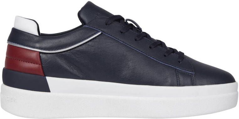 Tommy Hilfiger Plateausneakers TH FEMININE LEATHER SNEAKER met contrastbeleg