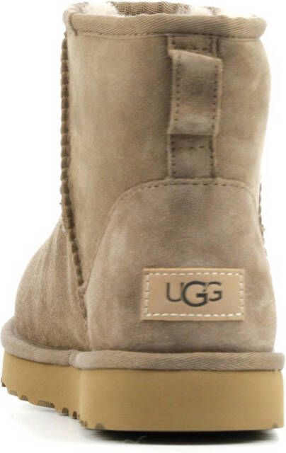 UGG Classic Mini suède enkelboots beige