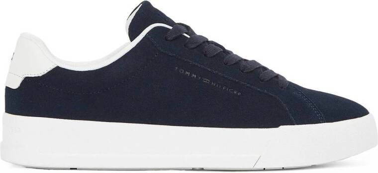 Tommy Hilfiger Plateausneakers TH COURT BETTER SUEDE vrijetijdsschoen lage schoen veterschoen met zijlogo