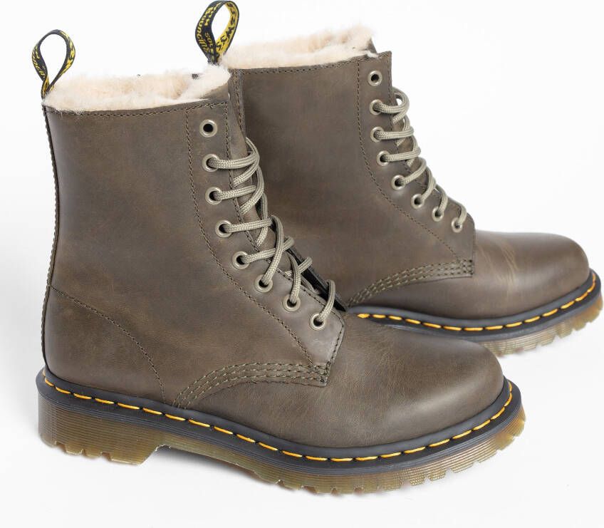 Dr. Martens 1460 Serena Veterboots groen Leer