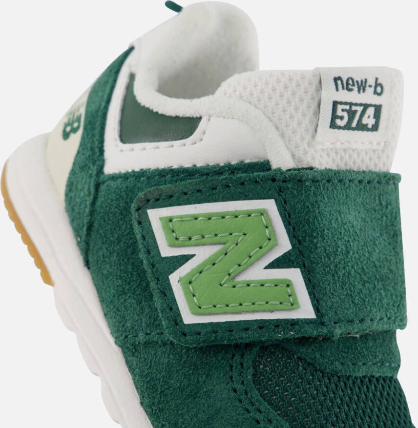 New Balance 574 Sneakers groen Suede