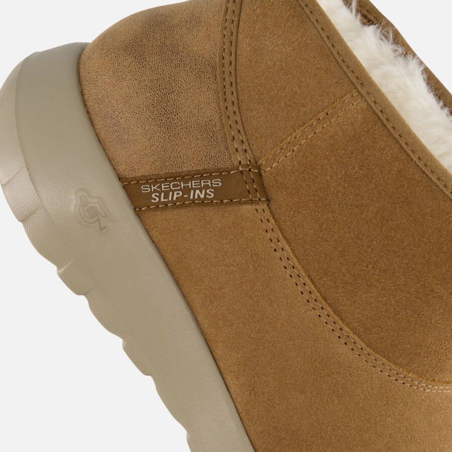 Skechers Slip-Ins On The Go Enkellaarsjes cognac