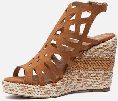 Denk vooruit Naleving van Zeestraat Tamaris Sandalen met sleehak cognac - Schoenen.nl